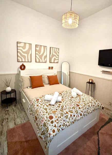 Studio cosy Hypercentre Limoges - Halles Centrales - Parking souterrain, Rezerwuj  Hotele w Akwitania z parkingiem, Parking