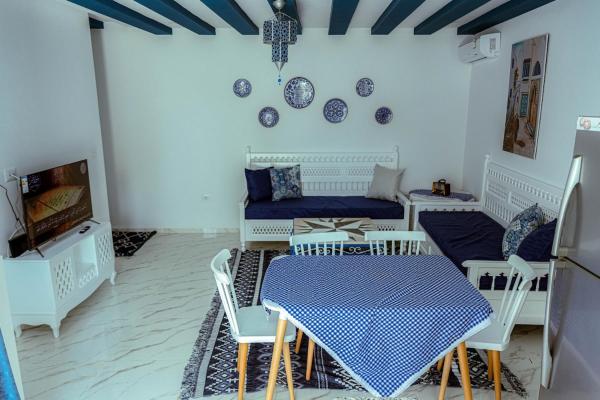 Dar Ajmia Villa, Rezerwuj  Hotele w Sousse z Basenem, Basen