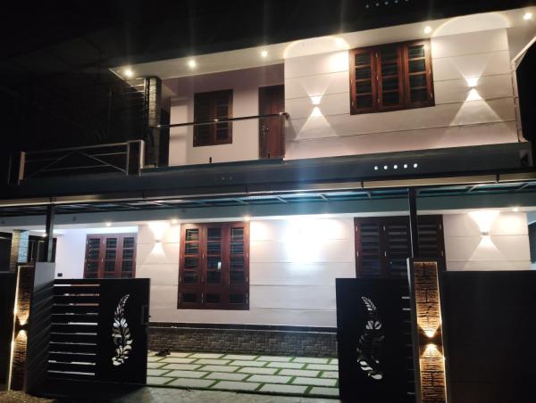 Chillout stay, Rezerwuj  North Paravur Nowe Delhi