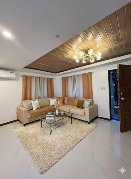 Casa de Maius, Rezerwuj  Perlas Luzon