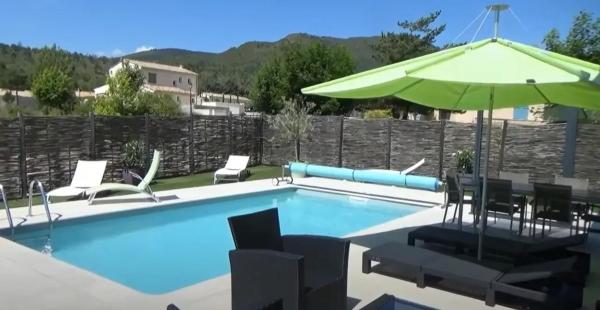 Villa accueillante avec piscine à Castellane - 153 m², Rezerwuj  Castellane Gorges du Verdon
