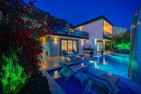 The Luxury Villa Vacation Youre Looking For, Rezerwuj  Kaş 