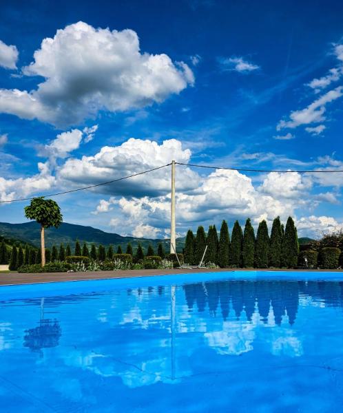 Lane Apartmani, Rezerwuj  Vrhpolje Ljubovija