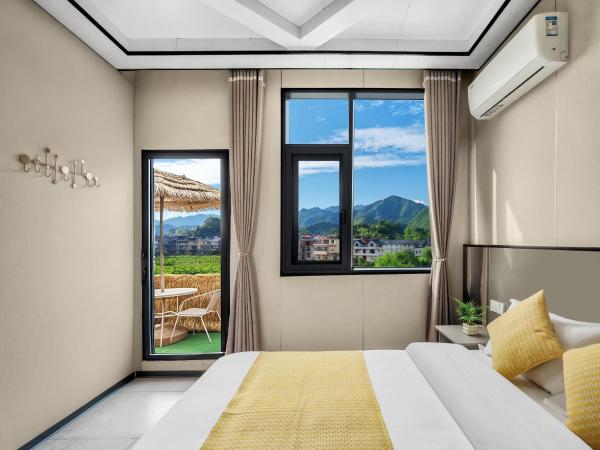 Wangxian Valley Chunyushanfang and shuishangjian Wangxian Valley Scenic Area, Rezerwuj  Jiangcun Jiangxi