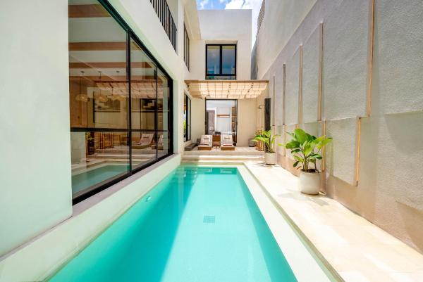 Villa Thre by Pertama Management, Rezerwuj  Hotele w Kalimantan z Basenem, Basen