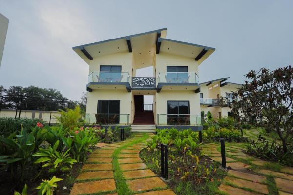 Lotus Luxury Resort, Rezerwuj  Hotele w Nowe Delhi z basenem, Basen