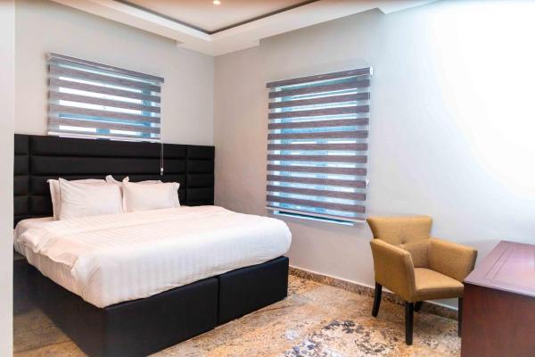 King Georges Court, Rezerwuj  Hotele w Nasarawa State z Basenem, Basen