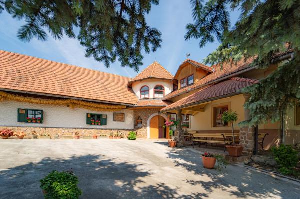 Winery Toplak, Rezerwuj   