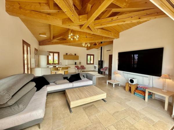 Unique Villa, Pool, Nature & Monaco on Foot, Rezerwuj  Hotele w Monako z Basenem, Basen