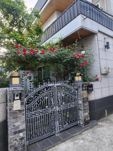 Lucky House, Rezerwuj  Yeonje-Gu Pusan