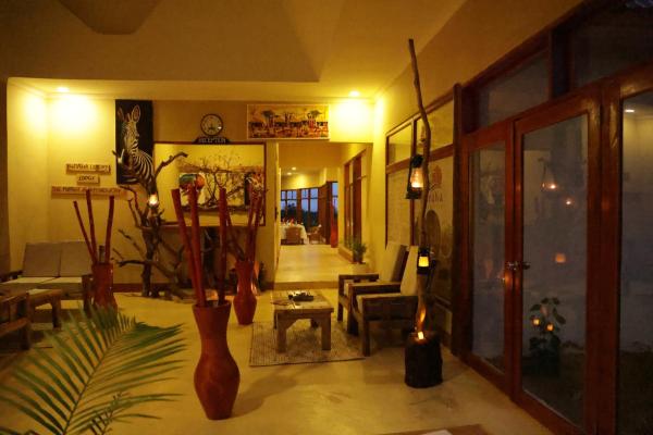 Furaha Luxury Lodge, Rezerwuj  Hotele w Mto wa Mbu z Basenem, Basen