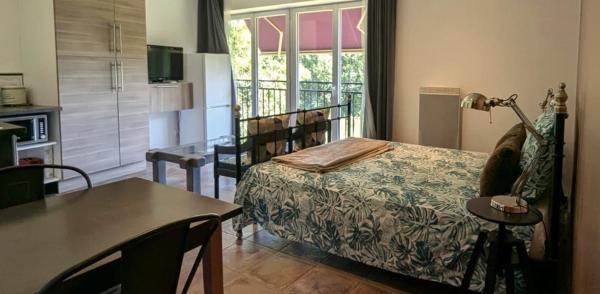 Studihôtel Le COSY, Rezerwuj  Saint-Maurice-de-Gourdans Ain
