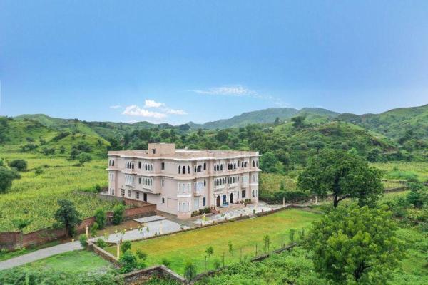 JAG ARAVALI - Nature Peace Paradise - A Lush Green Resort, Rezerwuj  Udajpur Rajasthan