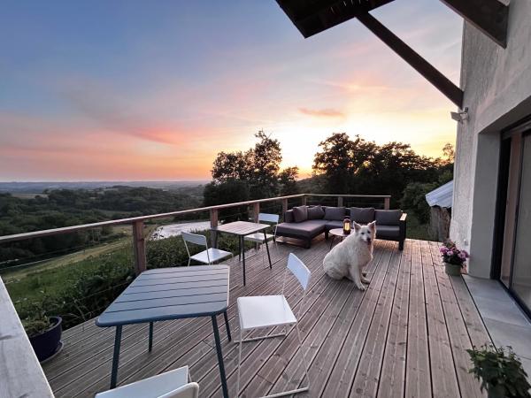 Là-haut à Candaü, Rezerwuj  Fichous-Riumayou Pyrénées-Atlantiques