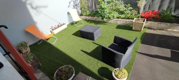 Villa Mon Repos 3, Rezerwuj  Hotele w Owernia z Parkingiem, Parking