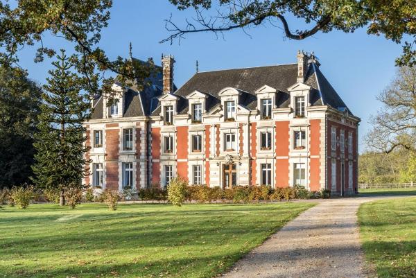 Chateau le grand bus, Rezerwuj  Saint Germain la campagne 