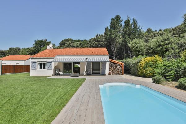 La Villa Jardaise, Rezerwuj  Hotele w Jard-sur-Mer z basenem, Basen