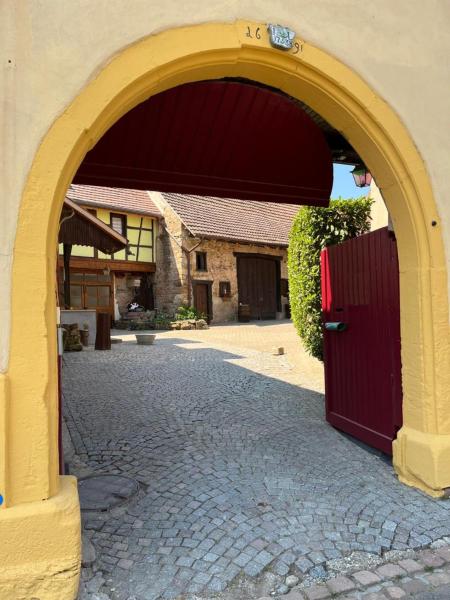 Chambre maison vigneronne - Val du Patre, Rezerwuj   