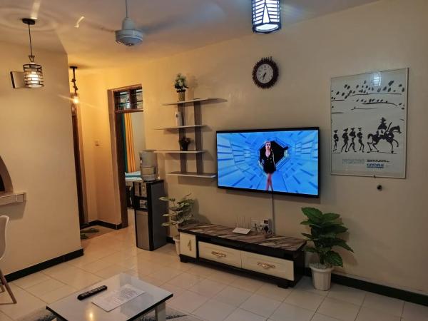 Modern 1-Bedroom Apartment with AC & Parking along Mtwapa Beach Road, Rezerwuj Apartament Mtwapa 