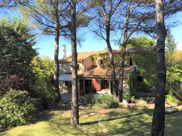Casa-Amanda pinede piscine privée calme absolu, Rezerwuj  Hotele w Mimet z Basenem, Basen