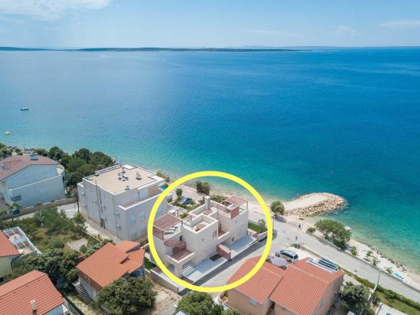 Villas Katja & Hana by Pag tours, Rezerwuj  Kolan Pag