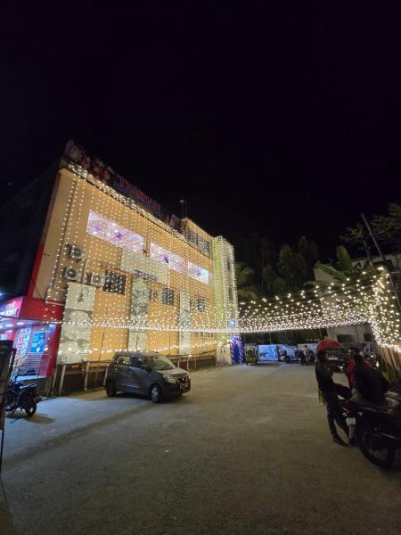 Trishan Hotel, Rezerwuj  Dhupgāri West Bengal