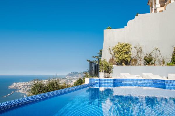 Villa La Terrasse by Holiday Rental Madeira, Rezerwuj  São Gonçalo Funchal