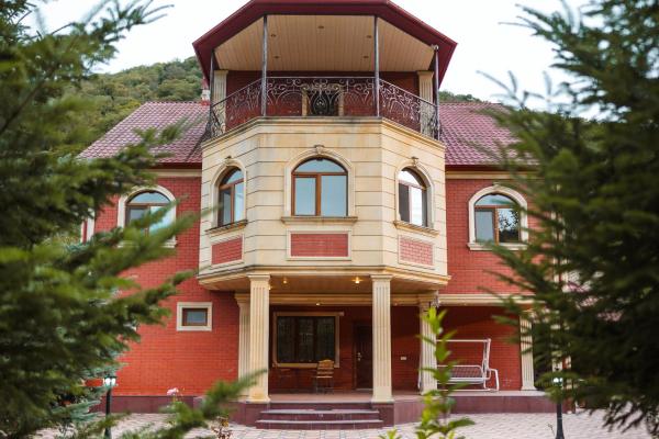 Azure Sky Villa, Rezerwuj  Qǝlǝduz Guba district