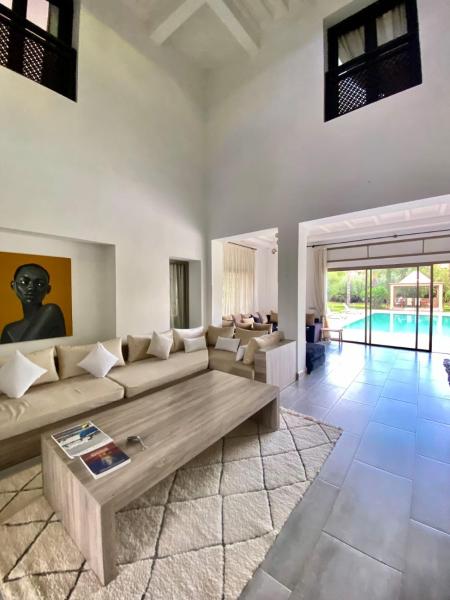 Luxueuse villa avec piscine et magnifique jardin, Rezerwuj  Gzoula Marrakech-Tensift-Haouz