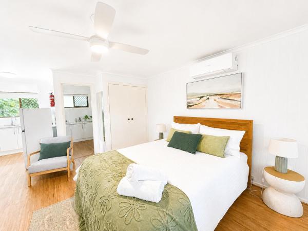 Birdsong Nook - 300m to Beach - Resort Pool, Rezerwuj  Hotele w Queensland z Basenem, Basen
