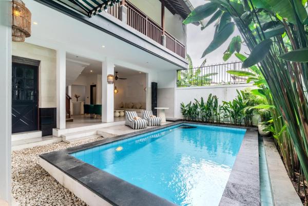 The Fallons Villa Berawa, Canggu by Sandara, Rezerwuj  Hotele w Bali z Parkingiem, Parking