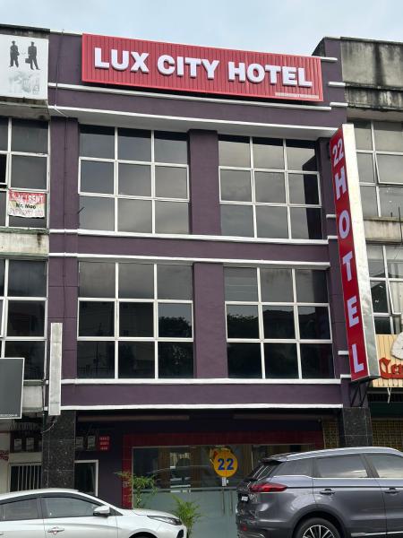 Lux City Hotel, Rezerwuj  Seremban Negeri Sembilan, w pobliżu Tuanku Jaafar Seremban Hospital