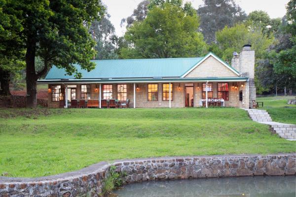 New England Cottage, Rezerwuj  Underberg 