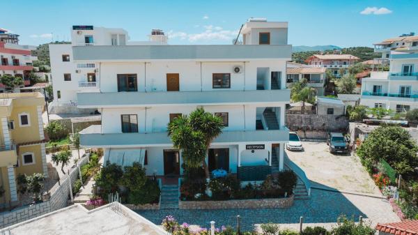 Marilenas Garden, Rezerwuj  Hotele w Vlorë County z parkingiem, Parking