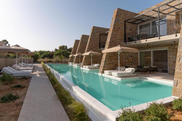 Gialova Hills 8, Rezerwuj  Hotele w Messenia Regional Unit z basenem, Basen