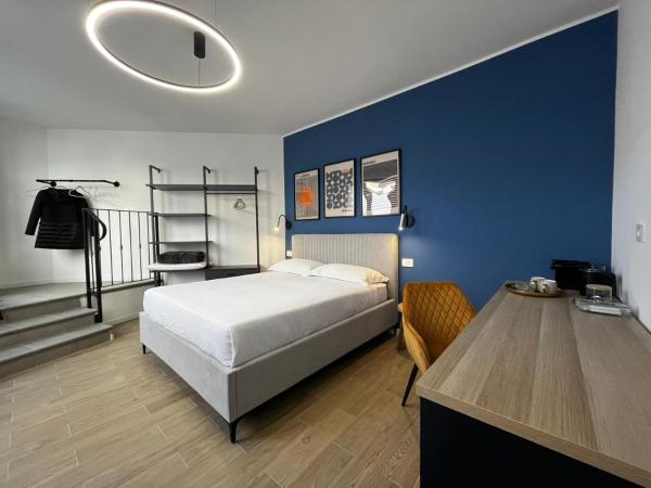KJ guesthouse, Rezerwuj  Appiano Gentile Lombardia