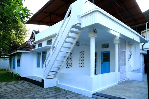R & B Green Stay, Rezerwuj  Koczin Nowe Delhi