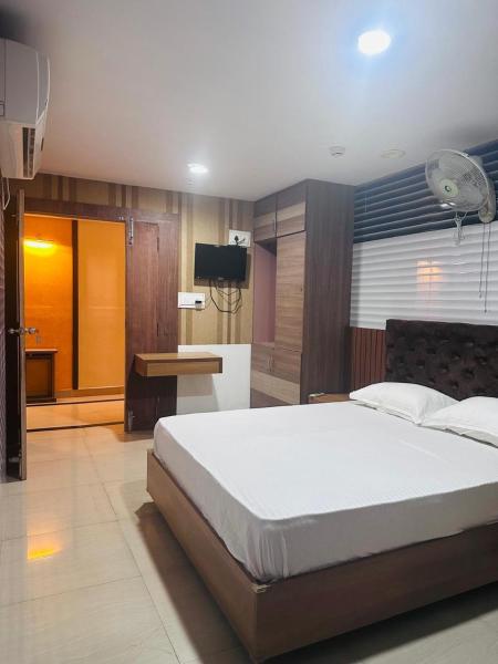 MK Residency, Rezerwuj  Ernakulam 