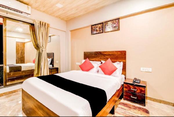Habitat1world, Rezerwuj  Hotele w Nowe Delhi z basenem, Basen