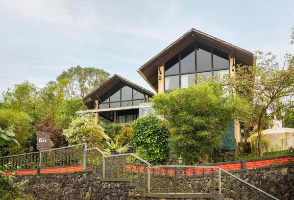 Kood Heritage cottages, Rezerwuj  Vagamon Nowe Delhi