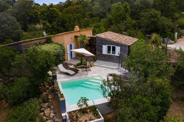 Le Cabanon by Pinarello Villa Services, Rezerwuj  Hotele w Korsyka z Basenem, Basen