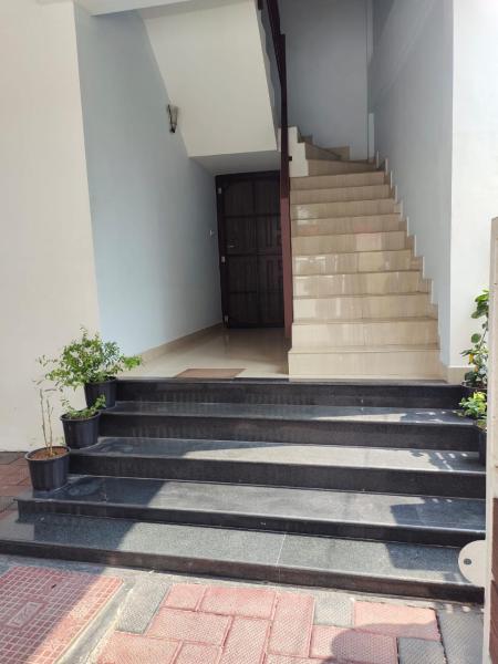 Ossos Apartment, Rezerwuj Apartament Koczin Nowe Delhi