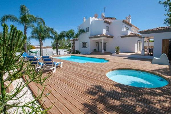 Villa Perla by Vintage Travel, Rezerwuj  Hotele w Albufeira z Basenem, Basen
