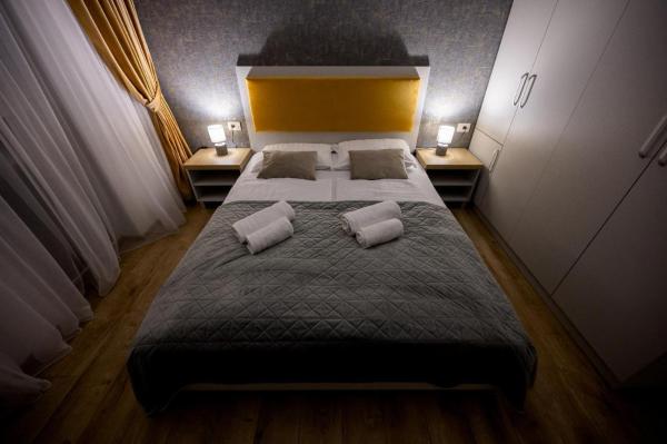 Zlata Apart Hotel Rezidential Home with private parking, Rezerwuj  Suceava Suczawa