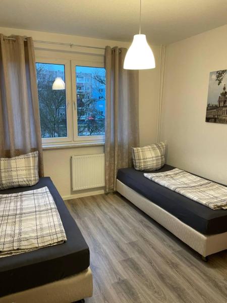 Zweibettzimmer für Monteure in Dessau 3-Zimmer-Wohnung mit Gemeinschaftsküche und -Bad, Rezerwuj  Mildensee Saksonia-Anhalt