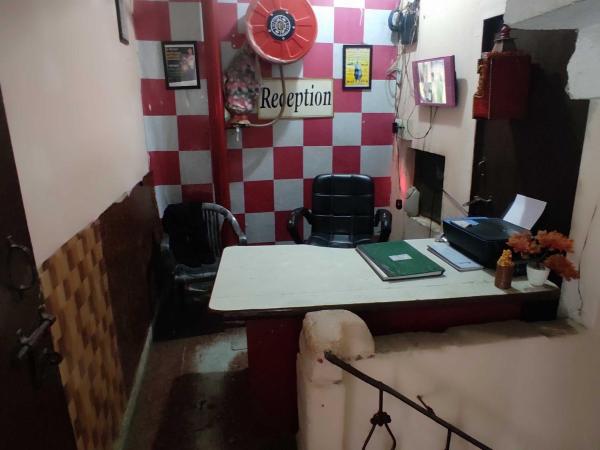Hotel O AVS, Rezerwuj  Moradabad 