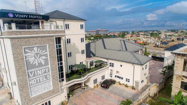 Vinpy hotels, Rezerwuj  Hotele w Uyo z Basenem, Basen