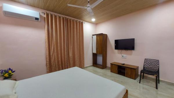 Soham Beach Resort, Diveagar, Rezerwuj  Hotele w Diveāgar z Parkingiem, Parking