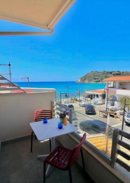 Borgo dei Pescatori - SUL MARE, Rezerwuj  Capo Vaticano Kalabria