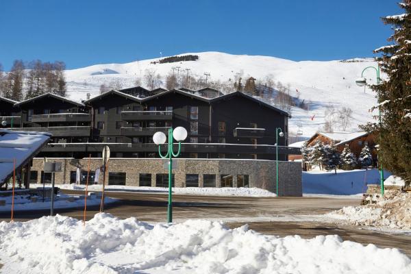 Résidence Goélia Le Hameau, Rezerwuj  Hotele w Oisans z basenem, Basen